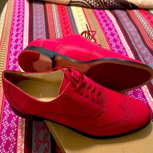 “NIB” Wingtip Cole Haan Oxford Loafers